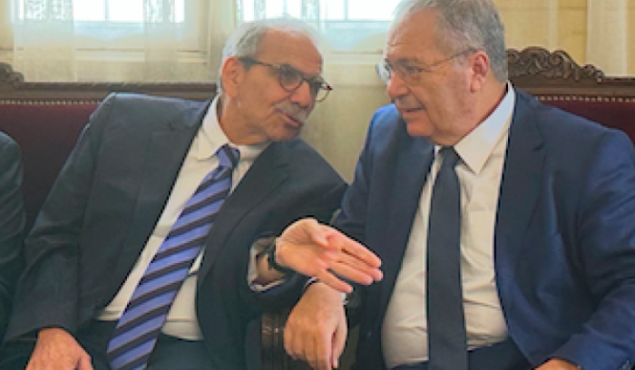 ما حقيقة خبر إمكانية إقالة طارق متري؟