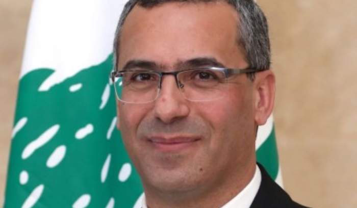 وزير الزراعة يزور الأسواق الاستهلاكية في المرافىء  ويلتقي الصيادين